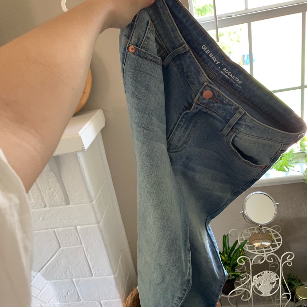 Old Navy Rockstar High-Rise Skinny Jeans